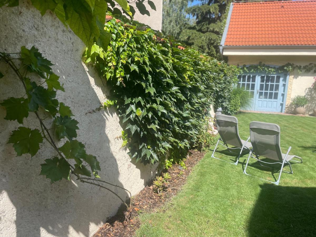 Monpe Apartmanik S Atmosferou Komárno Exterior photo